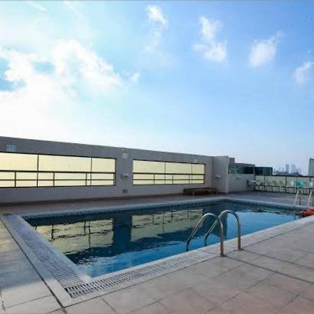 Infinity Tower Suites Wll Manama Eksteriør bilde