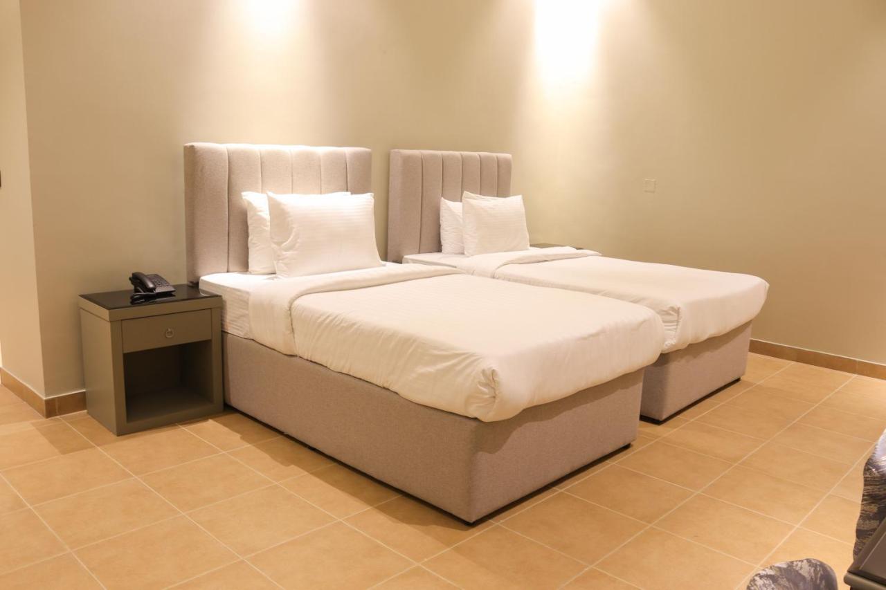Infinity Tower Suites Wll Manama Eksteriør bilde