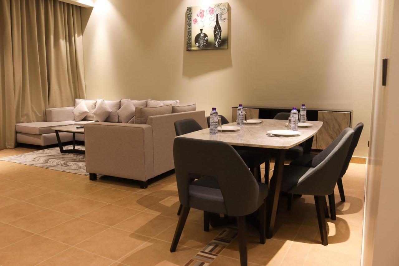 Infinity Tower Suites Wll Manama Eksteriør bilde