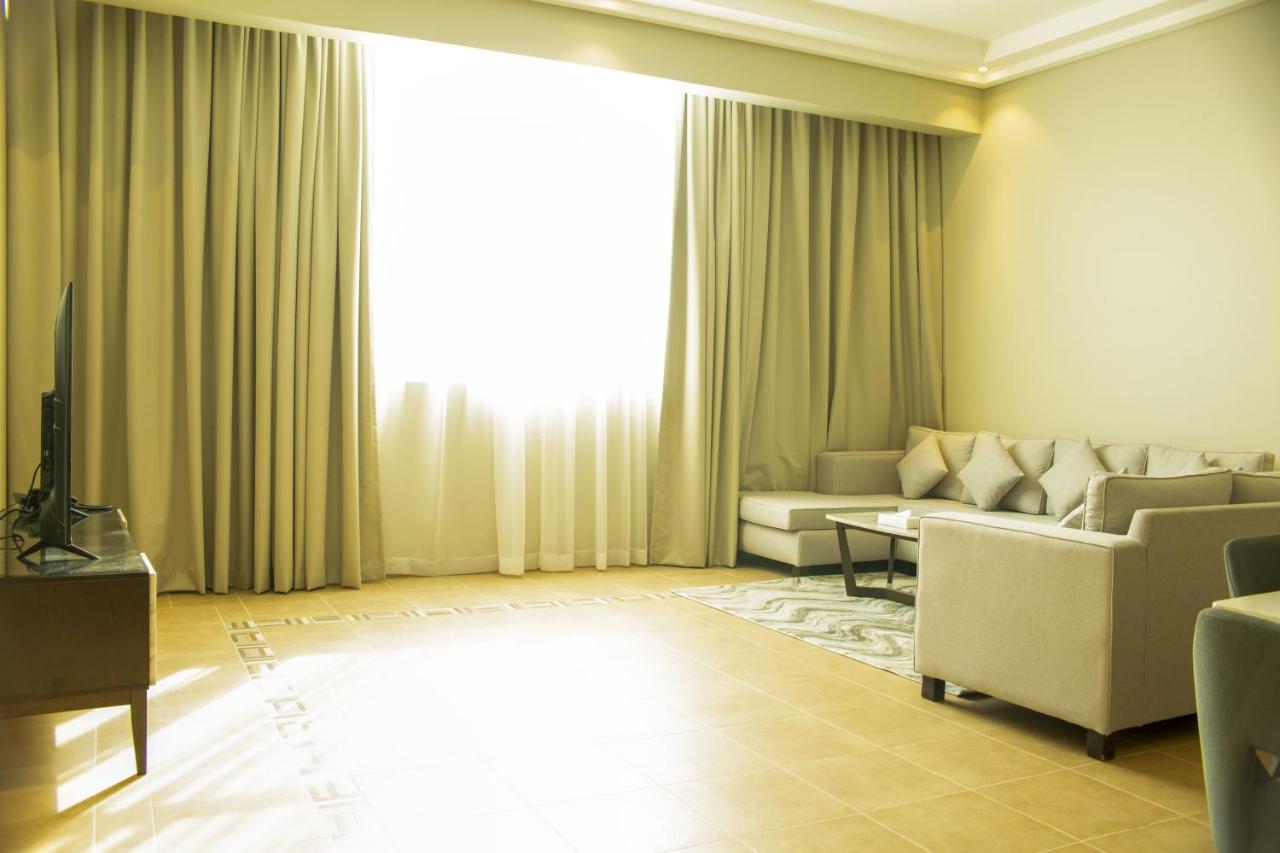 Infinity Tower Suites Wll Manama Eksteriør bilde