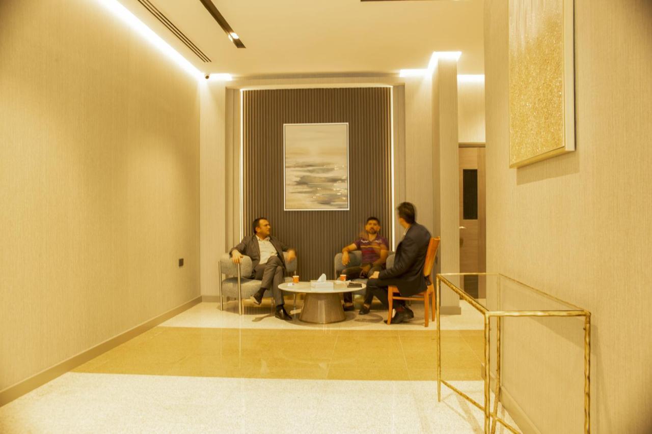 Infinity Tower Suites Wll Manama Eksteriør bilde