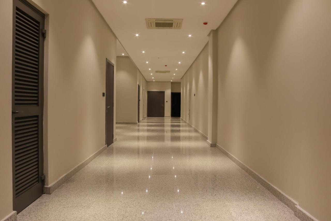 Infinity Tower Suites Wll Manama Eksteriør bilde